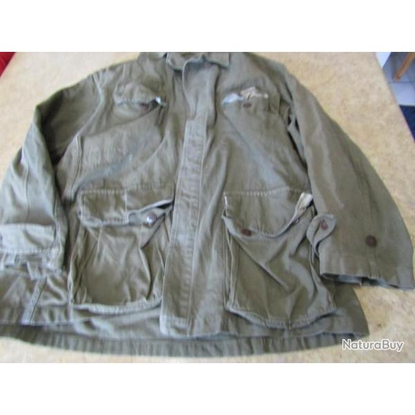 veste mod 56 arm�e FR guerre Alg�rie non dat�e manche abim�e mais si pli�e non visible