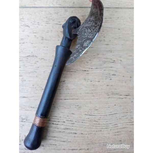 SUPERBE HACHE  DU  ZAIRE   ( CONGO ) . PEUPLE TEKE . MILIEU XX eme .