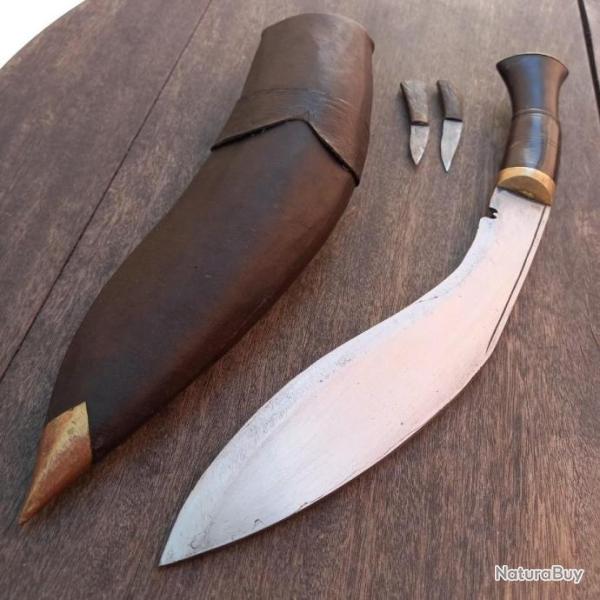 Grand Couteau KUUKKRI N�PALAIS avec ses 2 petits Couteaux Manche en Bois avec �tui en Cuir