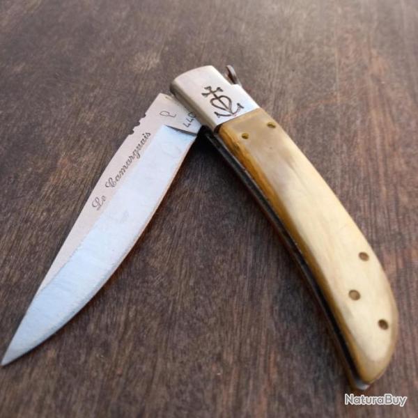 Grand Couteau R�gional LE CAMARGUAIS Manche en Corne