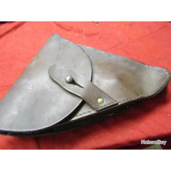 �tui pistolet PA Ruby 7.65 cuir mod16 r�glementaire Fr crochet premi�re guerre seconde ww1 ww2