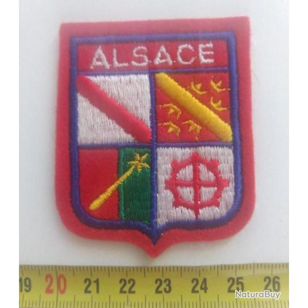 �cusson brod� : "ALSACE"