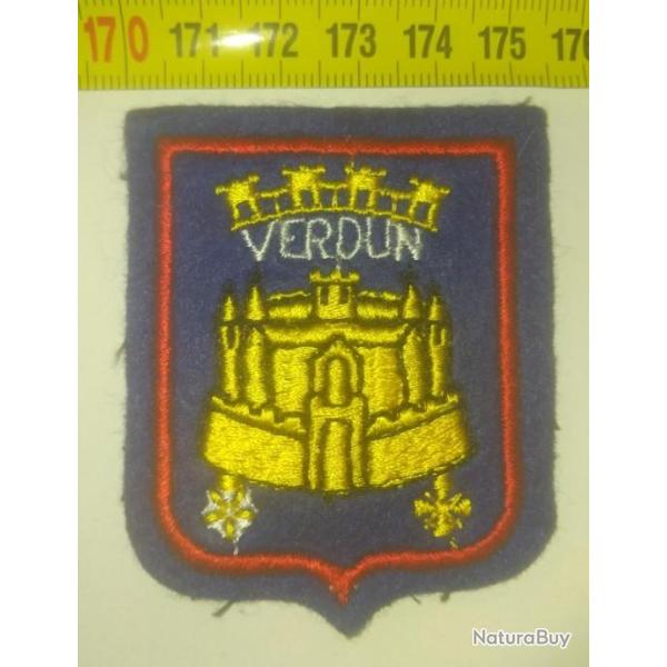 �cusson brod� : "VERDUN".