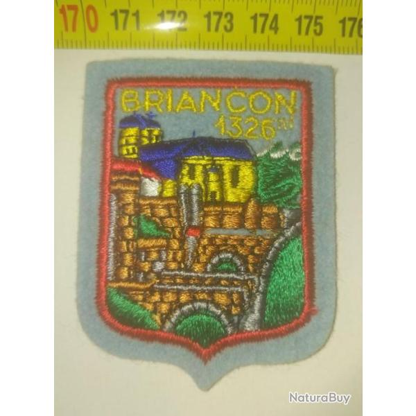 �cusson brod� : "BRIAN�ON - 1326m ".