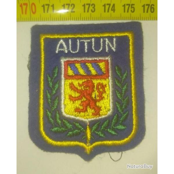 �cusson tissu brod� : " AUTUN "