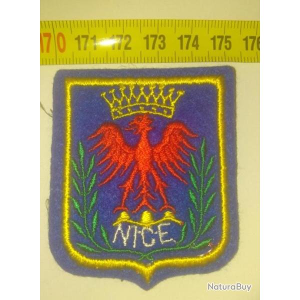 �cusson tissu brod� : " NICE ".