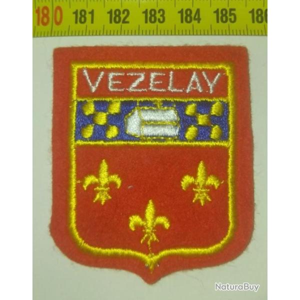 �cusson tissu brod� : " V�ZELAY ".