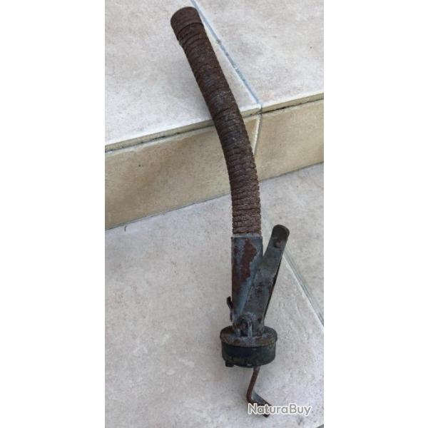 bec verseur jerrican jerrycan us bidon ww2 1er mod�le � vis jeep arm�e fr 1954