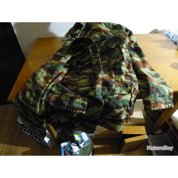 VESTE ET PANTALON CAMOUFFLEE GENRE ALGERIE NEUF