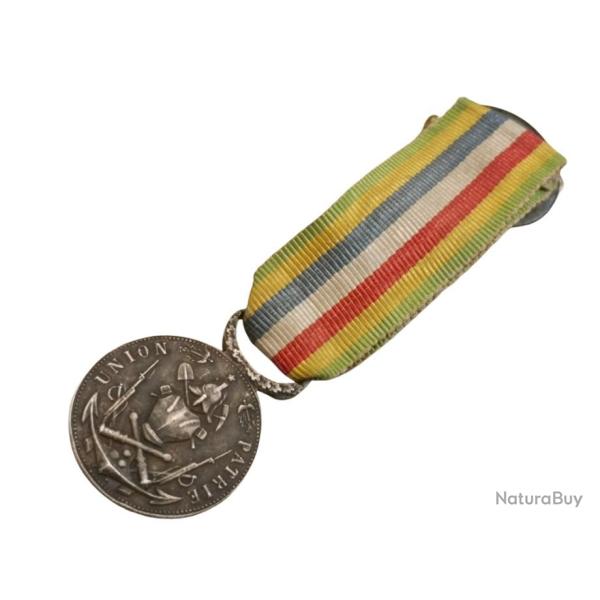 En r�duction - Union des Anciens Officiers des arm�es de terre et de mer de 1890