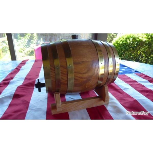 TONNELET CHENE SUR SOCLE