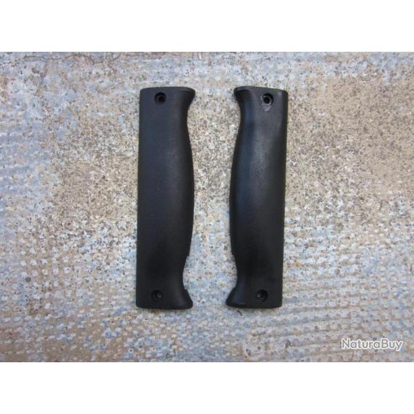 Paire de plaquettes pour ba�onnette de MAS 49 56