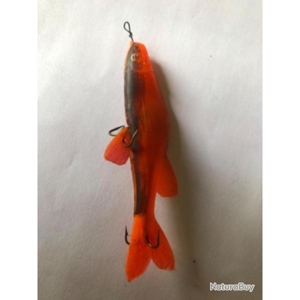 1 leurre mino rouge n4 8 cm arm� Mepps peche rivi�re carnassier