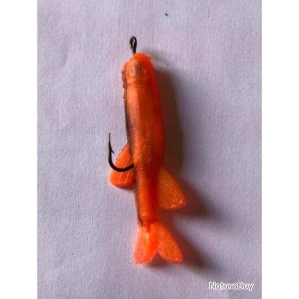 1 leurre mino rouge n1  5 cm arm� Mepps peche rivi�re carnassier