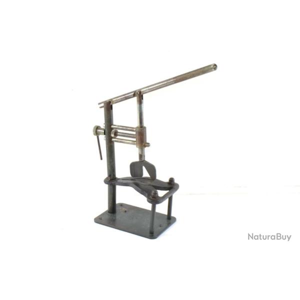 Ancienne presse � lier ? chasse ? rechargement ? munitions ? A identifier. Outil ancien machine