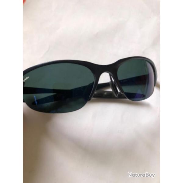 1 paire de lunettes solaires surfrider  bleu  peche mer
