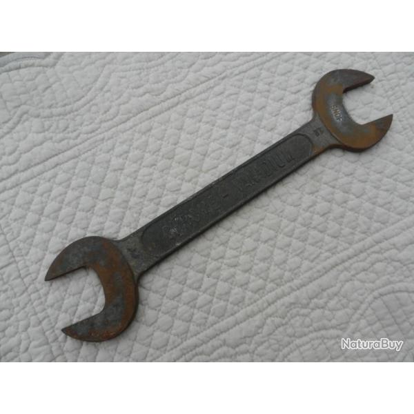 pour collection une grande cl� plate SNCF 1939 - marque Bondix