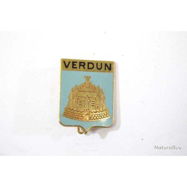 Insigne Escadron de Transport 00 - 41, VERDUN, Delsart - pastille lisse, dos grenu