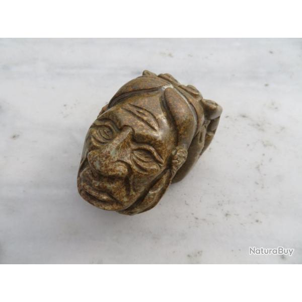 VINTAGE -  Souvenir du Prou - Sculpture visage Inca se tenant dans une main - Prou (XX)