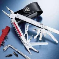 Couteau VICTORINOX SwissTool Plus