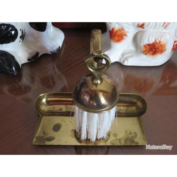VINTAGE - Ancien ramasse-miettes en laiton massif (Edwardian Crumbs Catcher)(vers 1920)