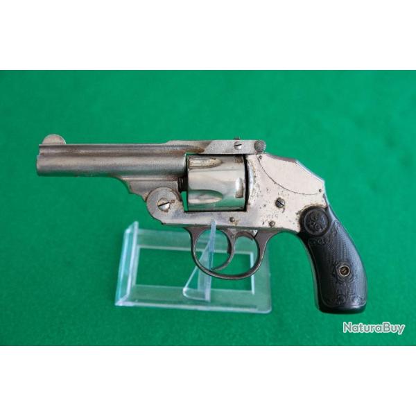 BEAU  REVOLVER AMERICAIN  IVER JOHNSON CAL. 38 S&W (ref 731)