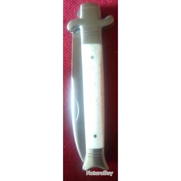 CHATELLERAULT couteau OS grav� � vos Initiales origine 220 ans