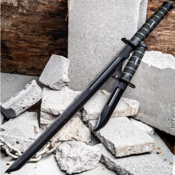 LOT COUTEAUX DE COMBAT ET D'�P�ES DE COMBAT USMC BLACKOUT United Cutlery