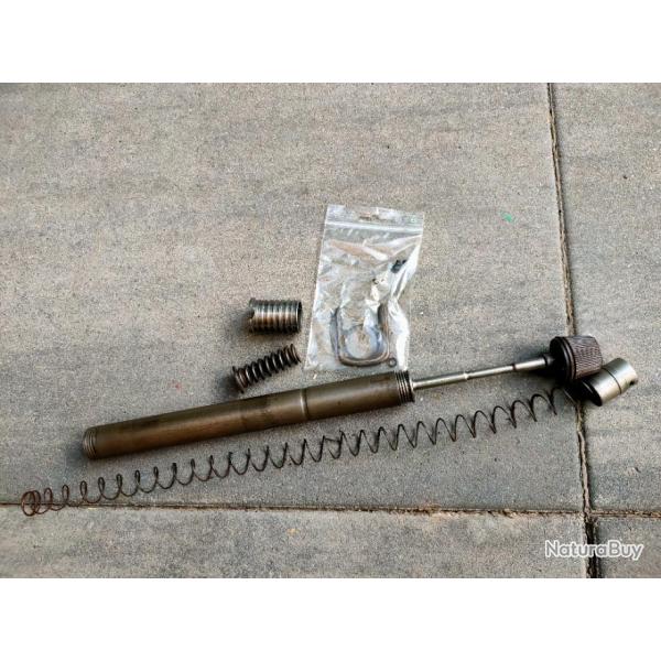 Lot de pi�ces d�tach�es libres pour fusil Beretta Urika 12