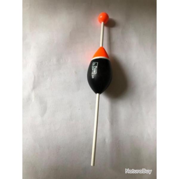 1 flotteur 10 gr  carnassier Lettonie coulissant et fixe Sensas p�che
