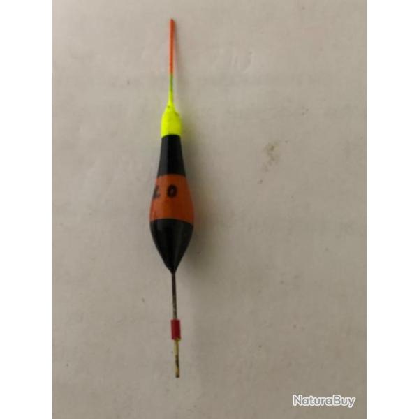 1 flotteur GIEN ol0  5 cm . LOT 68 peche coup  occasion