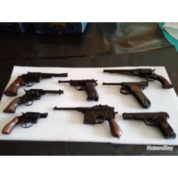 Lot de 15 mini pistolets rpliques