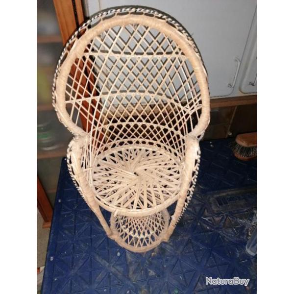 Fauteuil de poup�e en osier rotin vantage 40 cm
