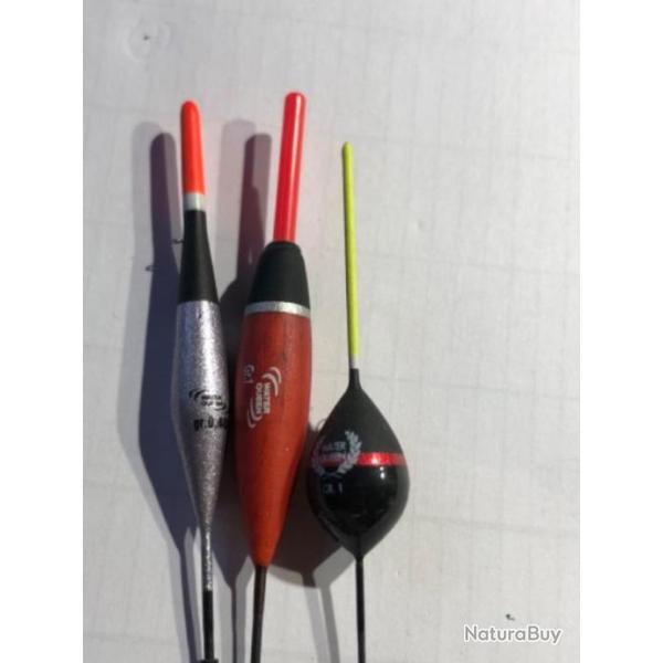 3 flotteur 0,40 et 1 gr peche coup water queen