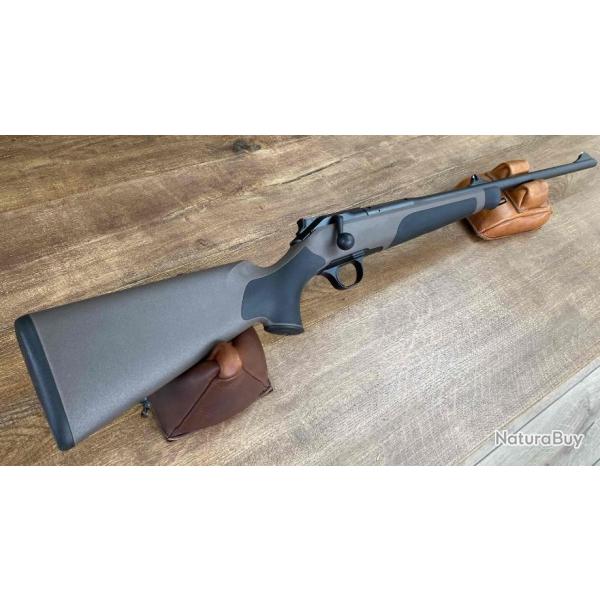 SUPERBE BLASER R 8 PRO SAVANA avec 2 CANONS de .300 win mag +.270 win + 2 t�tes culasse + 2 chargs
