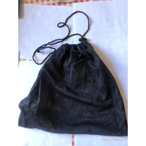 1 petit sac filet p�che carpe