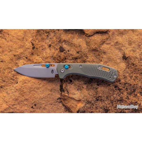 Couteau Gerber Assert Green/Blue Crossbar Lock Lame Acier S30V Clip Point Manche Polymere USA G1920