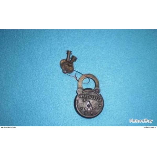 Cadenas WINCHESTER ! Cowboy, Country, Reconstitution, etc...Collection .