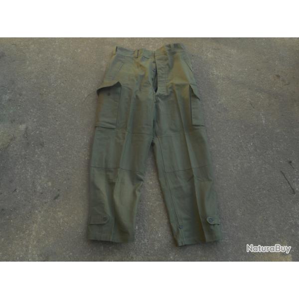 pantalon TTA M47 / 52 neuf , non port� T48 de 1952 "grande taille"