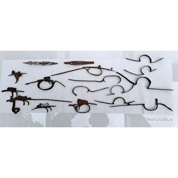 PONTET ET SOUS GARDE   LOT DE 17 PIECES VEND OU ECHANGE