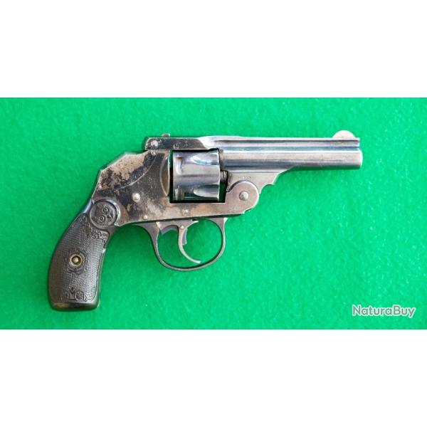 BEAU REVOLVER  IVER JOHNSON CAL 32 REF 615