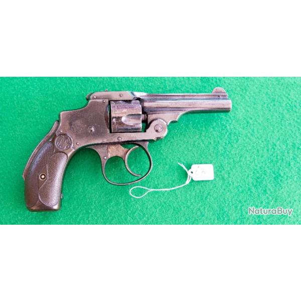 A SAISIR REVOLVER  BEAU SMITH & WESSON MOD TOP BREAK cal 32 ref  REF 670