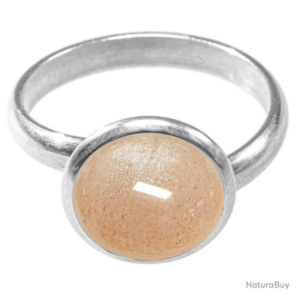 Bague argent�e avec cabochon rond en pierre de soleil