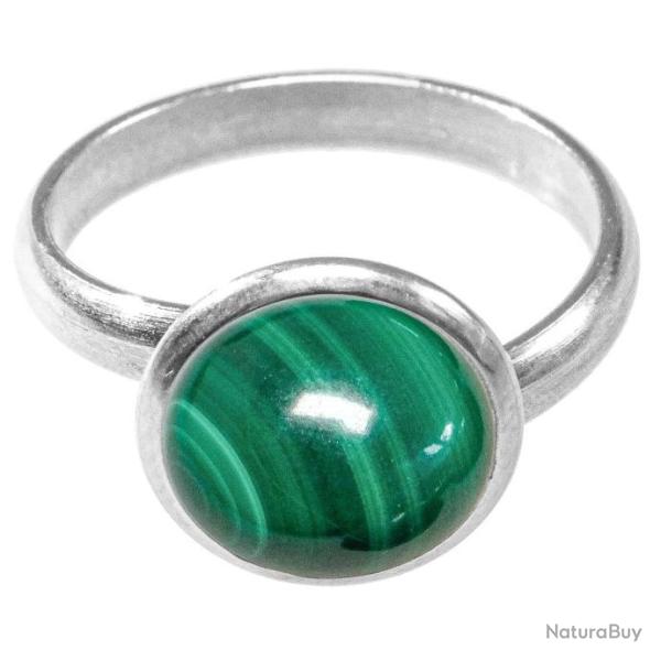Bague argent�e avec cabochon rond en malachite