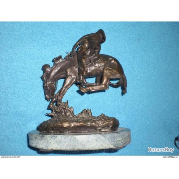 Reproduction d'un bronze de F.REMINGTON ! Collection .Cowboy, Country, Old Time,Farwest ...2