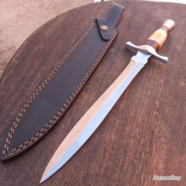 �p�e Double tranchants Manche en Os et Bois �tui en cuir noir