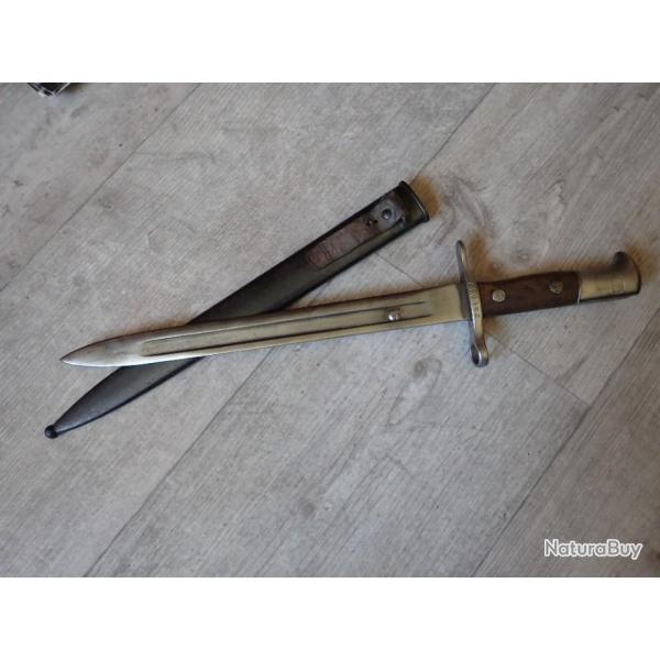 Baionnette Suisse pour fusil Schmidt Rubin 1889 modifi 1899. VOIR RIVET SUR LA LAME