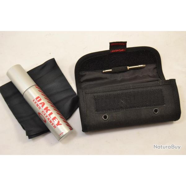 Kit de nettoyage Oakley pour masque balistique