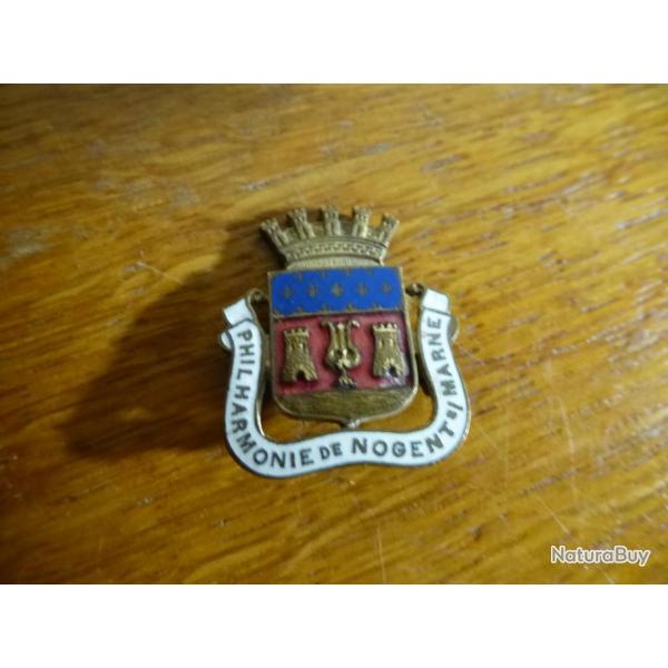 +VIEIL INSIGNE PHILARMONIE DE NOGENT SUR MARNE  EMAILLEE EPINGLE SANS FABRICANT