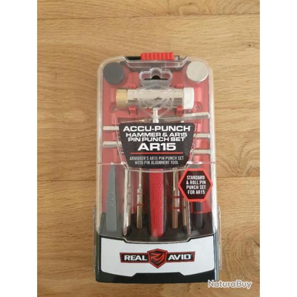 set REAL AVID masette & chasse goupille pour l'entretien et le d�montage des carabines syst�me AR15